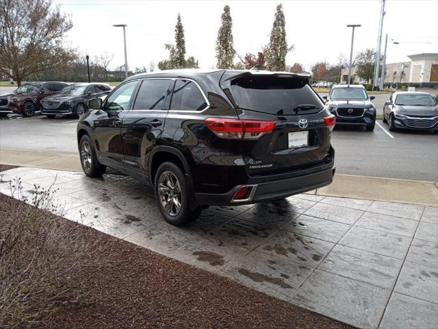 used 2019 Toyota Highlander Hybrid car, priced at $35,990