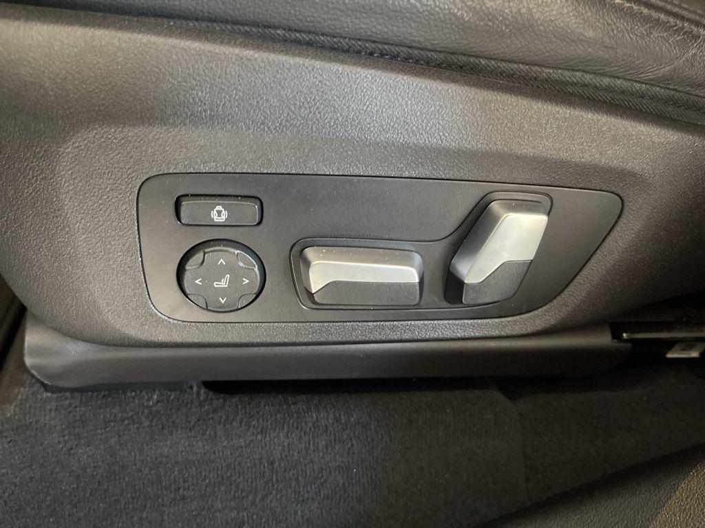 used 2021 BMW X3 car, priced at $24,674