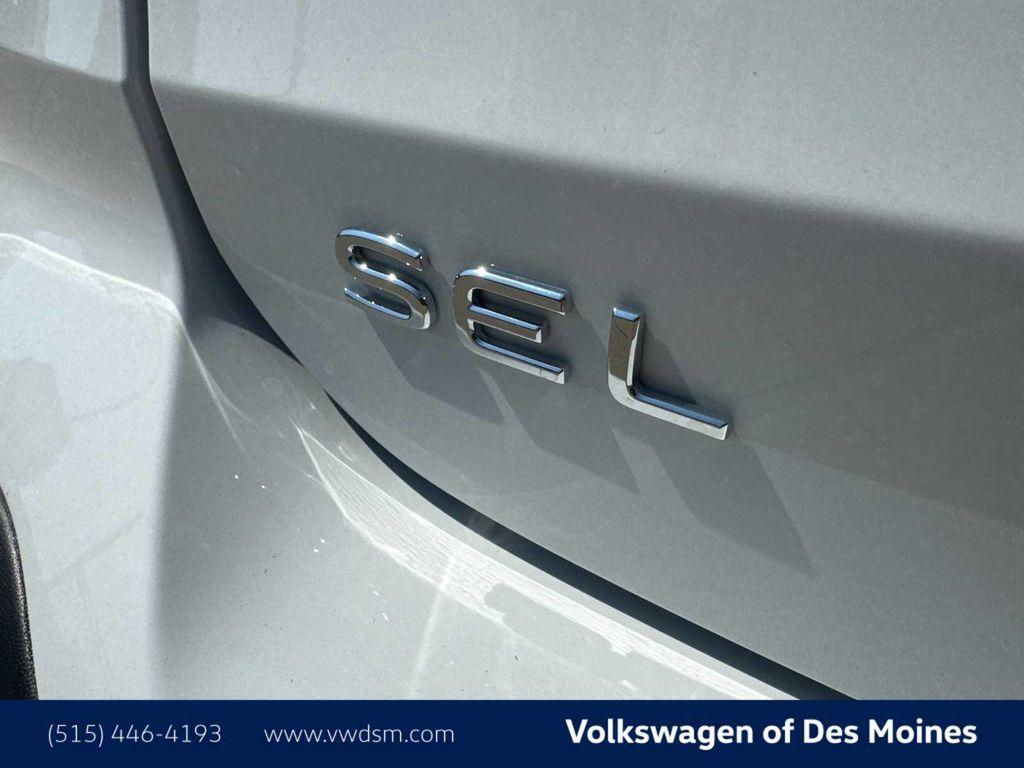 new 2025 Volkswagen Taos car, priced at $35,998