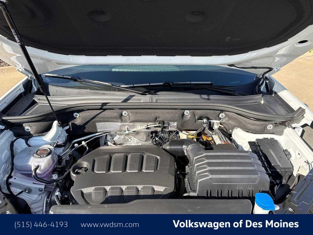 new 2026 Volkswagen Atlas car, priced at $48,362