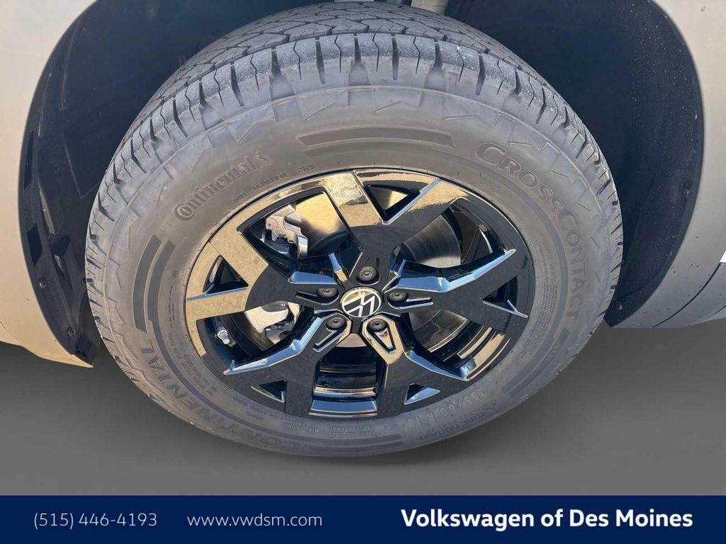 new 2026 Volkswagen Atlas car, priced at $48,362