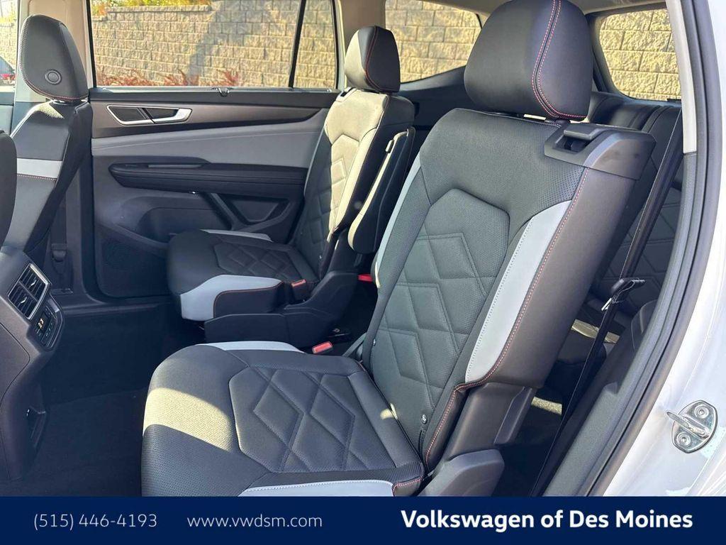 new 2026 Volkswagen Atlas car, priced at $48,362