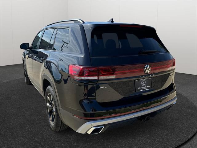 new 2024 Volkswagen Atlas car, priced at $52,498