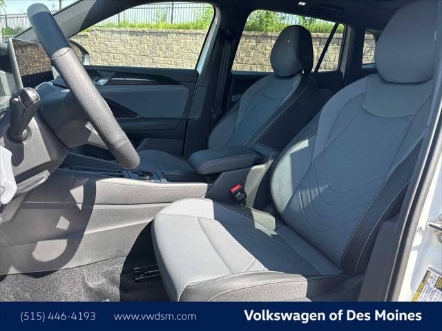 new 2025 Volkswagen Tiguan car, priced at $39,498
