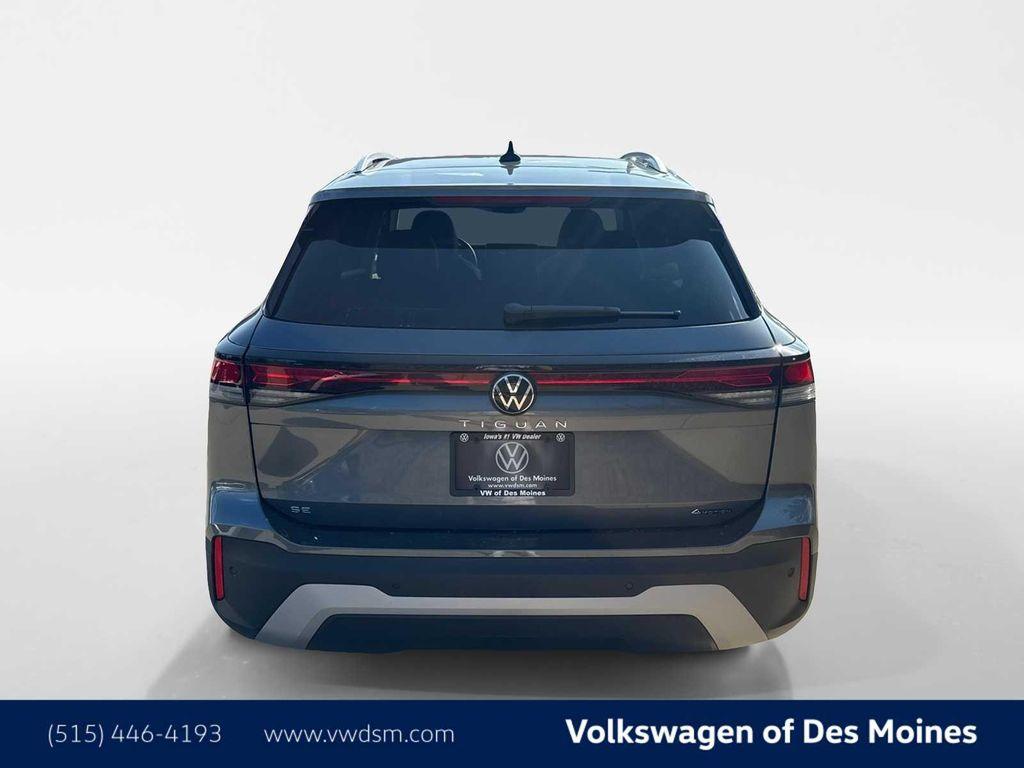 new 2025 Volkswagen Tiguan car, priced at $35,270