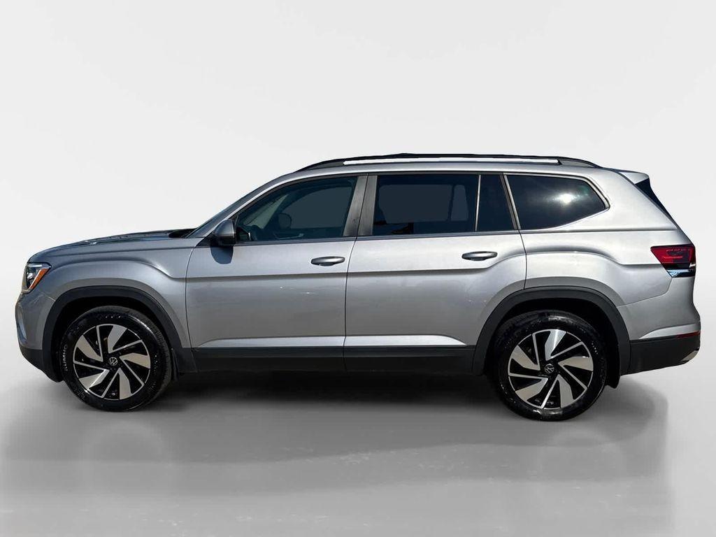 used 2024 Volkswagen Atlas car, priced at $37,998
