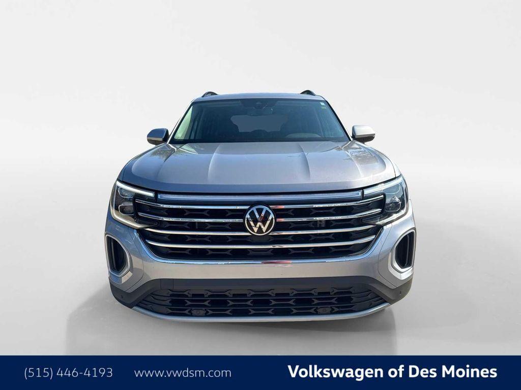 used 2024 Volkswagen Atlas car, priced at $35,998