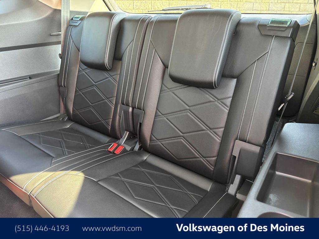 used 2024 Volkswagen Atlas car, priced at $35,998