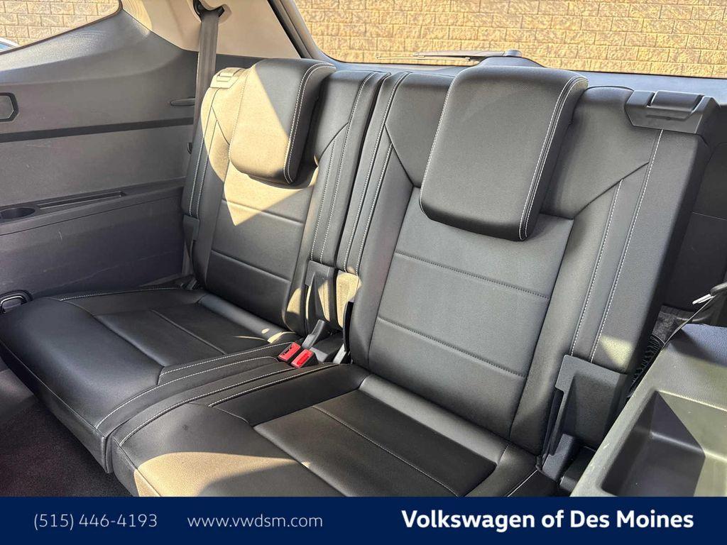 used 2021 Volkswagen Atlas car, priced at $29,998