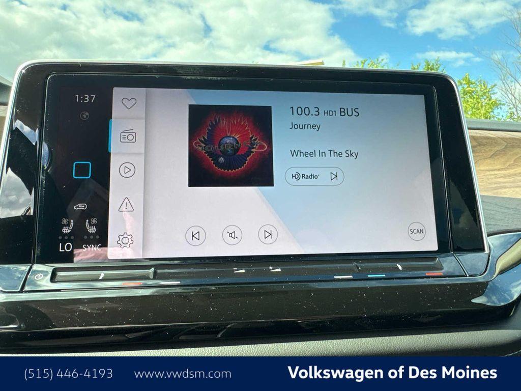 new 2026 Volkswagen Atlas car, priced at $40,745