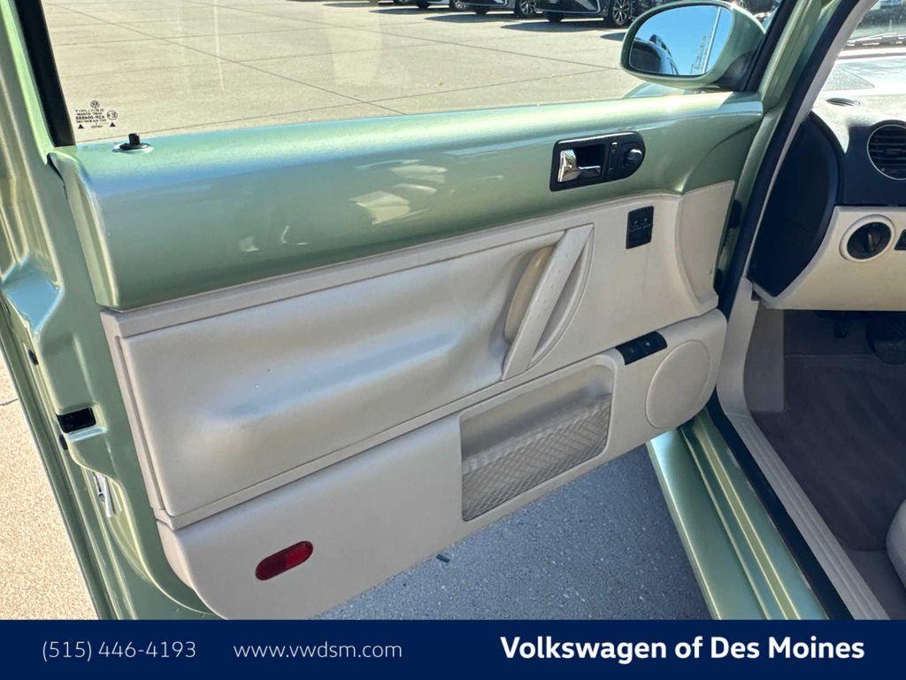 used 2007 Volkswagen New Beetle car, priced at $8,995