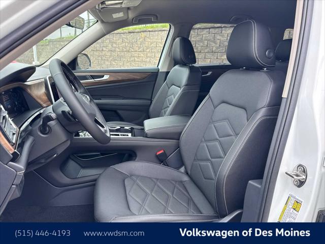 new 2025 Volkswagen Atlas car, priced at $45,998