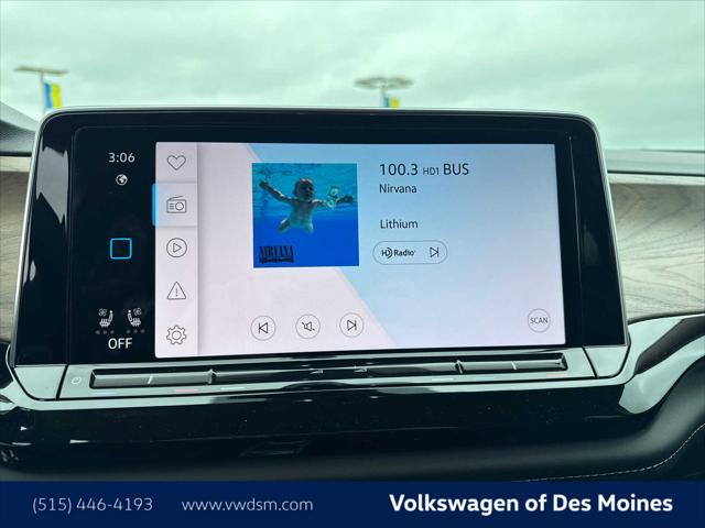 new 2025 Volkswagen Atlas car, priced at $45,998