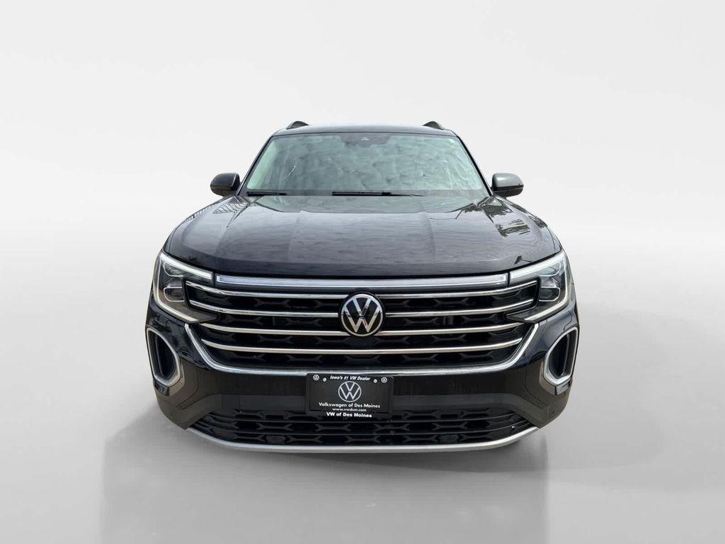 used 2024 Volkswagen Atlas car, priced at $31,998