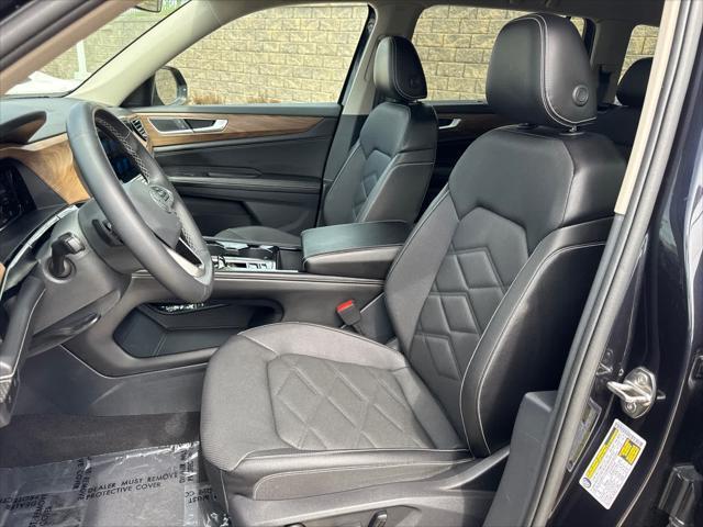 used 2024 Volkswagen Atlas car, priced at $34,998