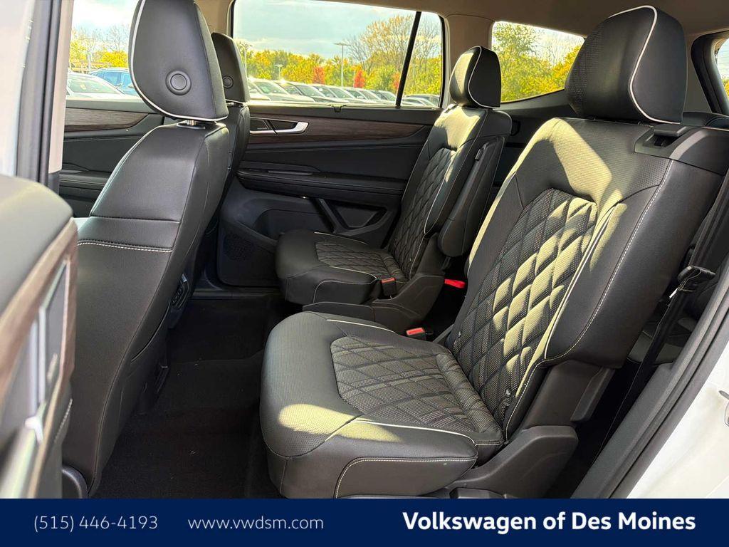 new 2026 Volkswagen Atlas car, priced at $55,216