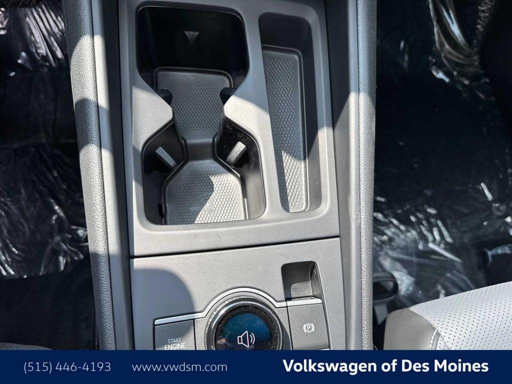 new 2025 Volkswagen Tiguan car, priced at $35,707