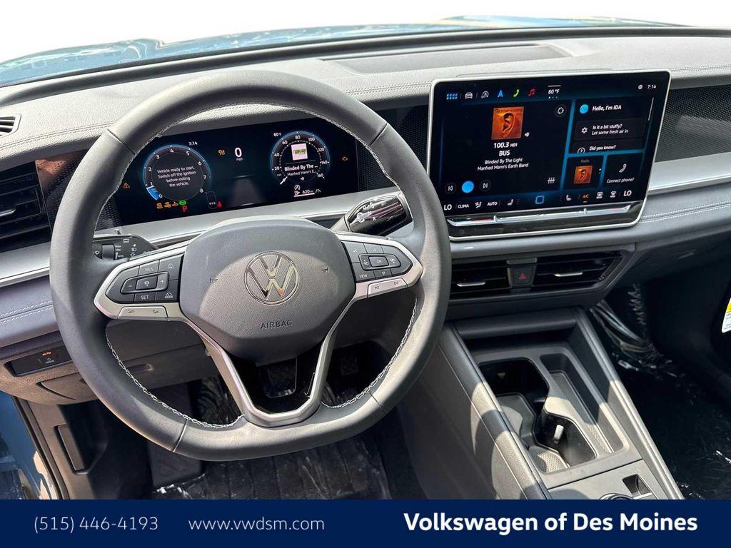 new 2025 Volkswagen Tiguan car, priced at $35,707
