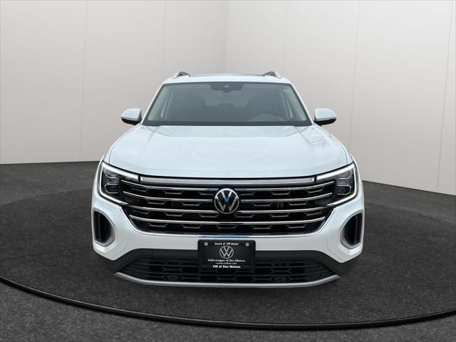 new 2025 Volkswagen Atlas car, priced at $51,076