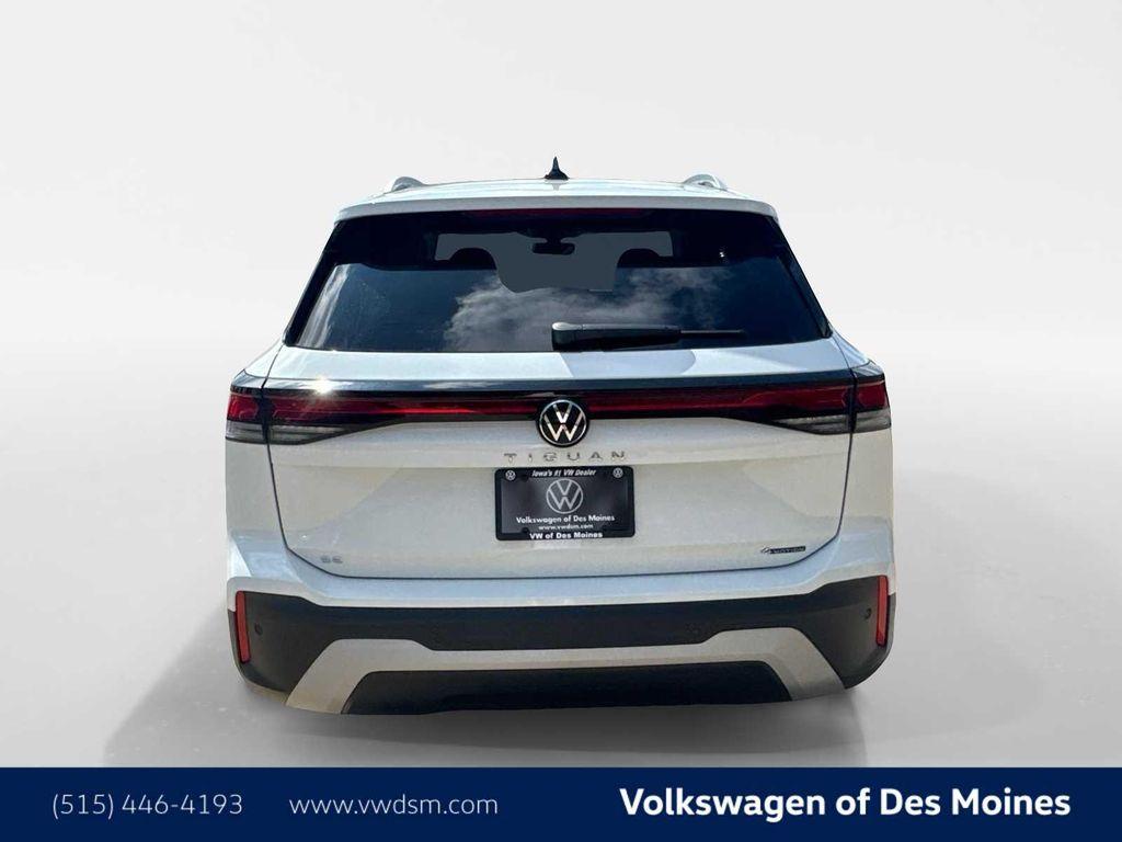 new 2025 Volkswagen Tiguan car, priced at $35,270
