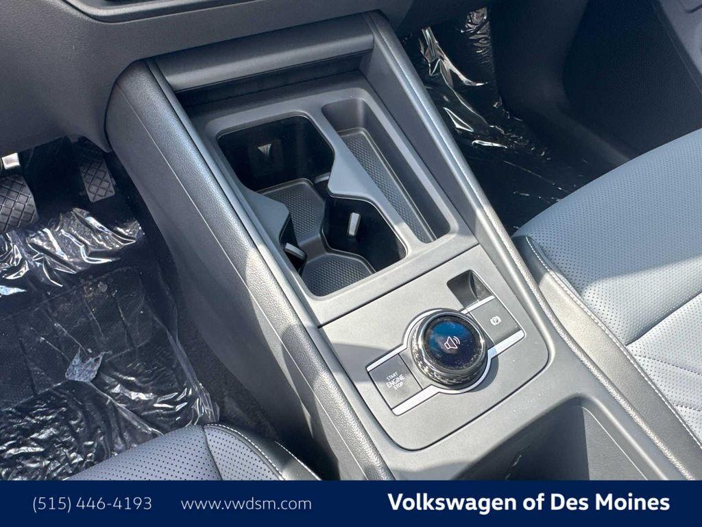 new 2025 Volkswagen Tiguan car, priced at $35,270