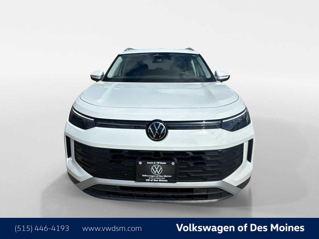 new 2025 Volkswagen Tiguan car, priced at $35,270