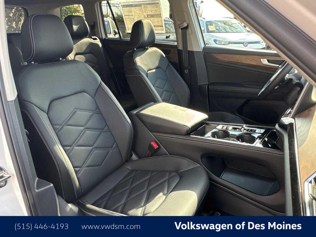 new 2026 Volkswagen Atlas car, priced at $48,057