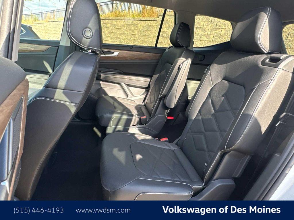 new 2026 Volkswagen Atlas car, priced at $48,057