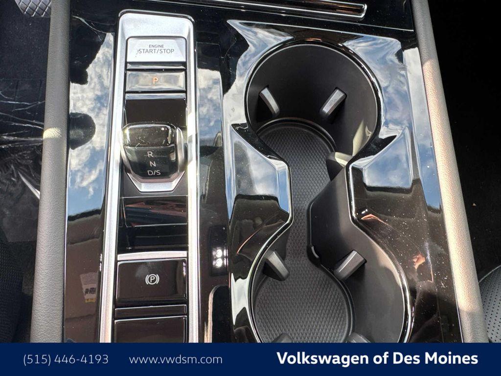 new 2026 Volkswagen Atlas car, priced at $48,057