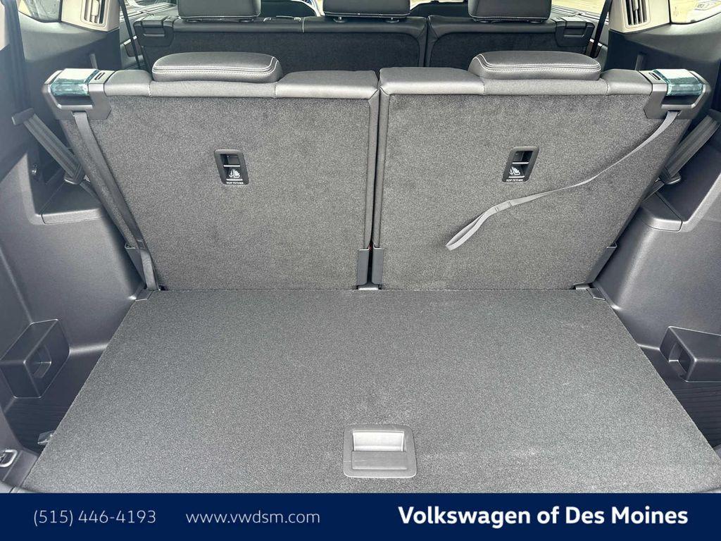new 2025 Volkswagen Atlas car, priced at $47,498