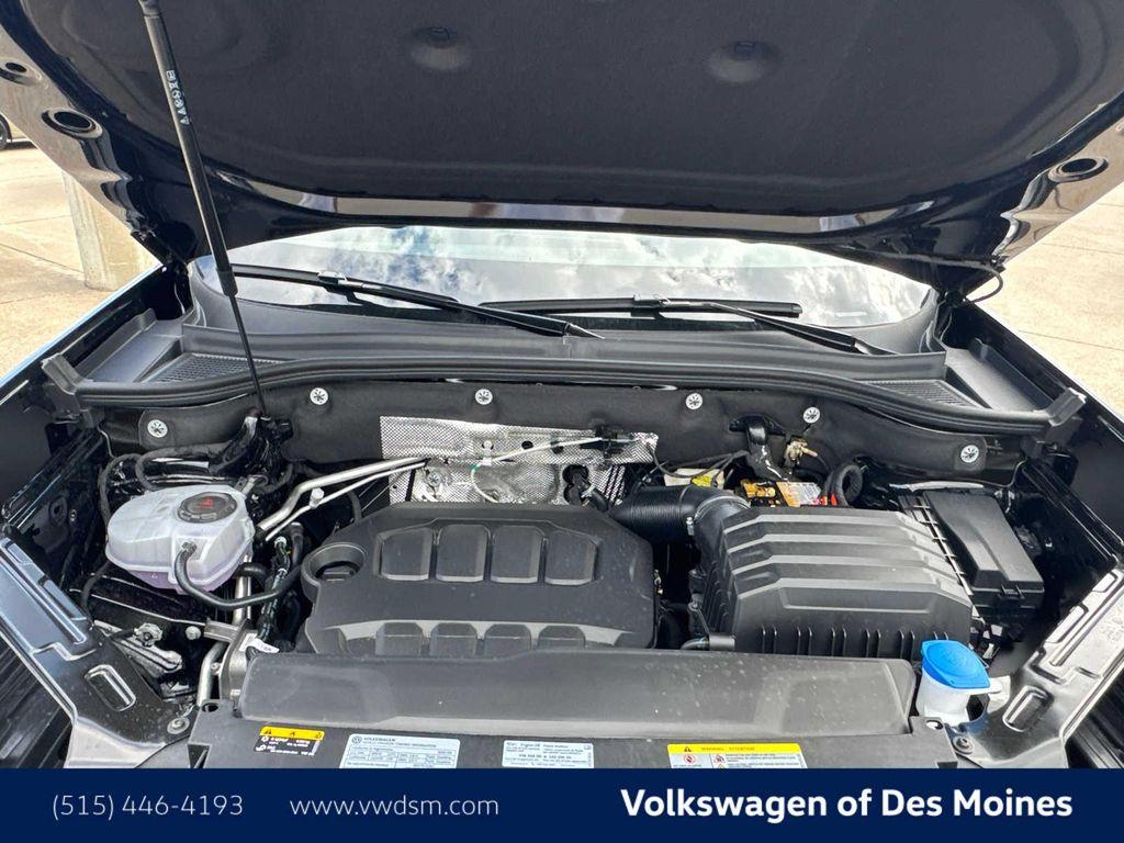 new 2026 Volkswagen Atlas Cross Sport car, priced at $45,603