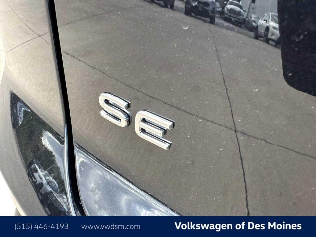 new 2026 Volkswagen Atlas Cross Sport car, priced at $45,603