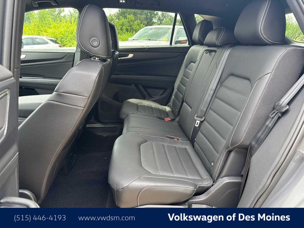 new 2025 Volkswagen Atlas Cross Sport car, priced at $50,998
