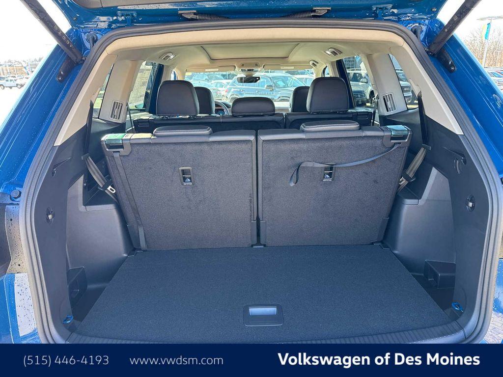 new 2025 Volkswagen Atlas car, priced at $46,498