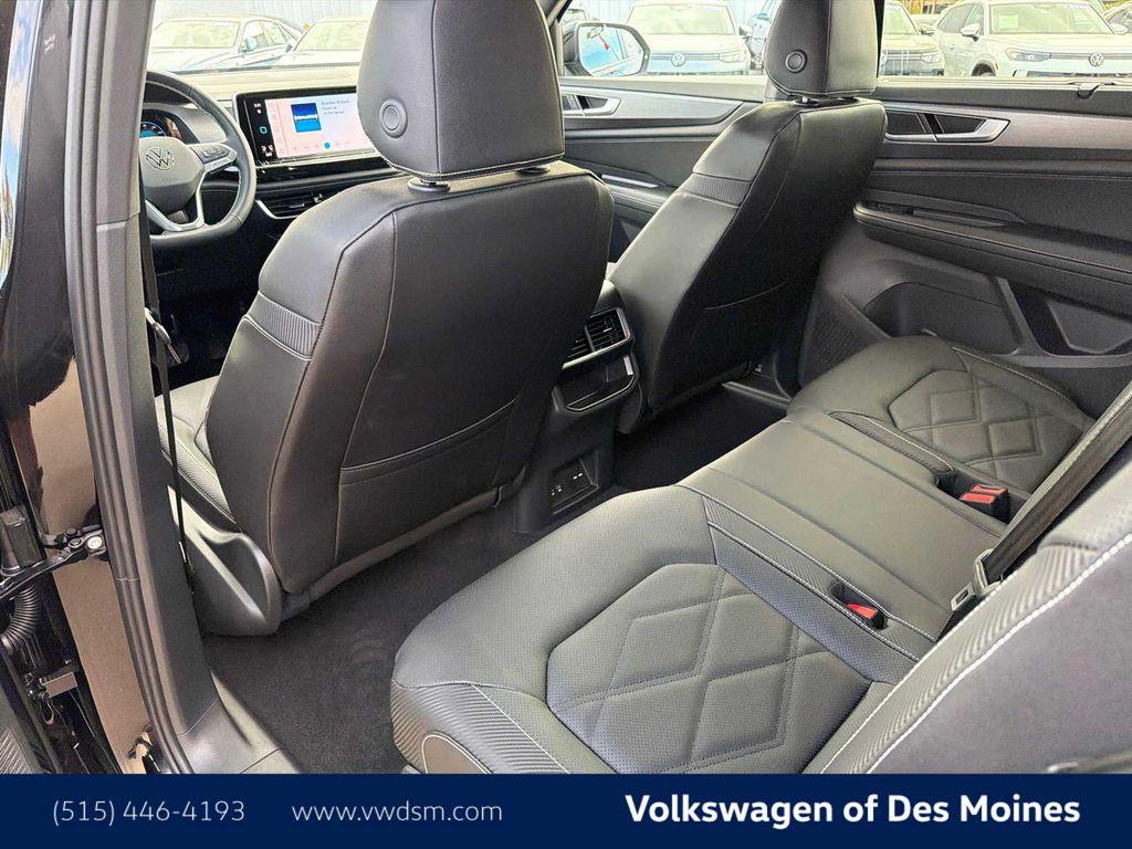 new 2026 Volkswagen Atlas Cross Sport car, priced at $45,394