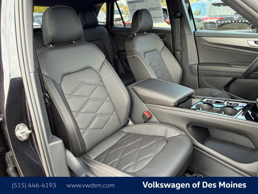 new 2026 Volkswagen Atlas Cross Sport car, priced at $45,394