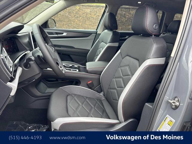 new 2025 Volkswagen Atlas car, priced at $48,998