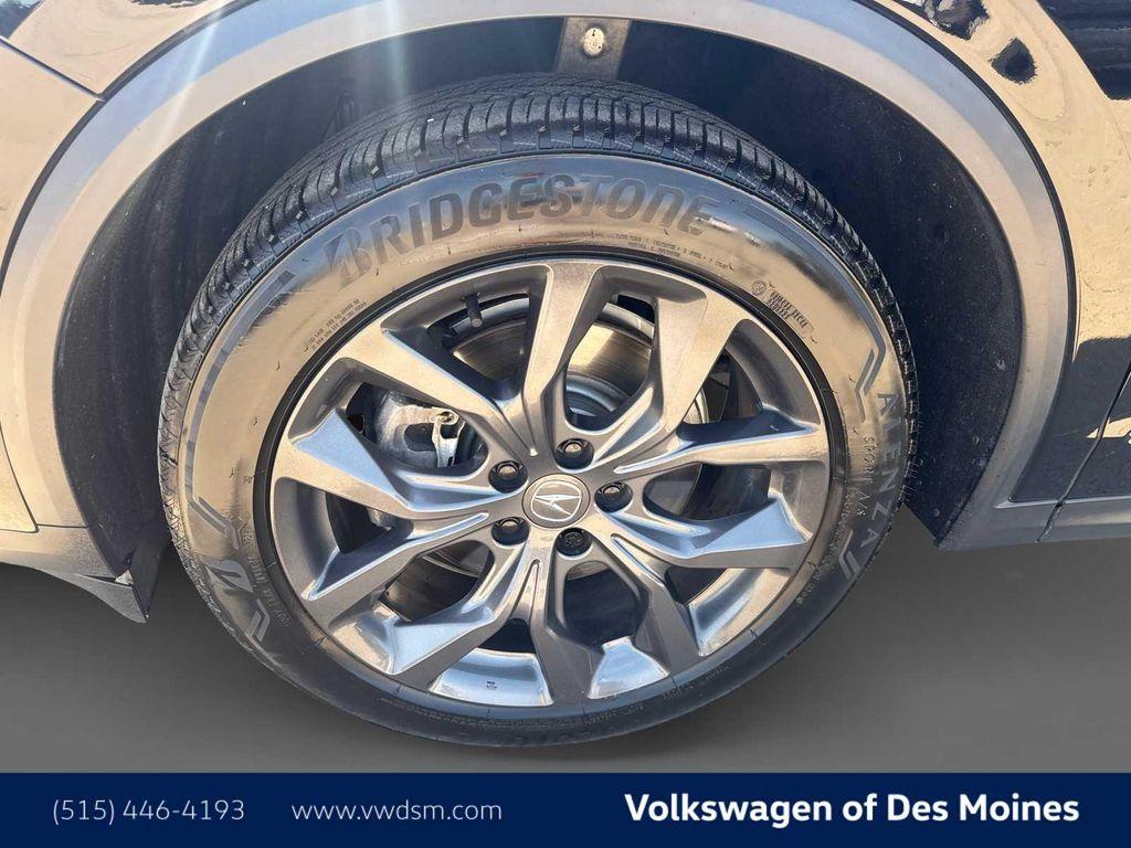 used 2022 Acura MDX car, priced at $41,998