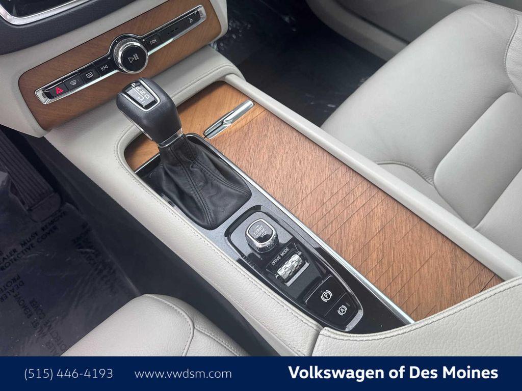 used 2021 Volvo XC90 car, priced at $27,498