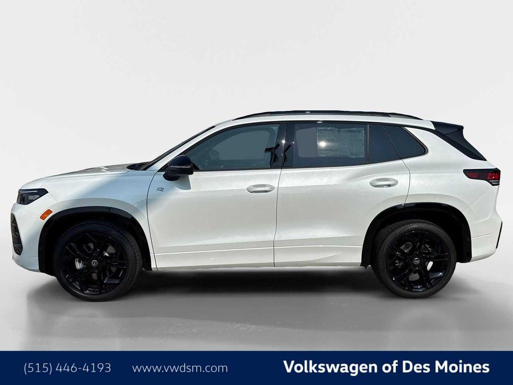 new 2025 Volkswagen Tiguan car, priced at $39,999