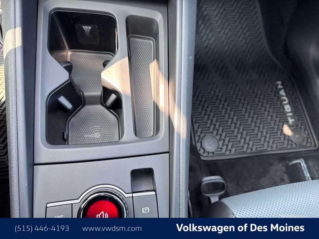 new 2025 Volkswagen Tiguan car, priced at $39,999