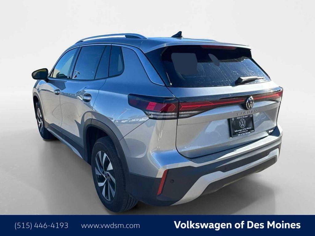 new 2026 Volkswagen Tiguan car, priced at $32,551