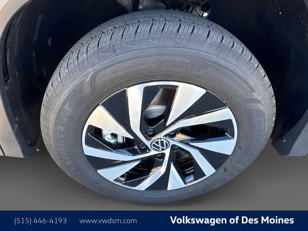 new 2026 Volkswagen Tiguan car, priced at $32,551