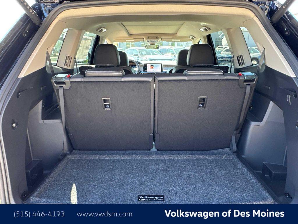 new 2026 Volkswagen Atlas car, priced at $46,608