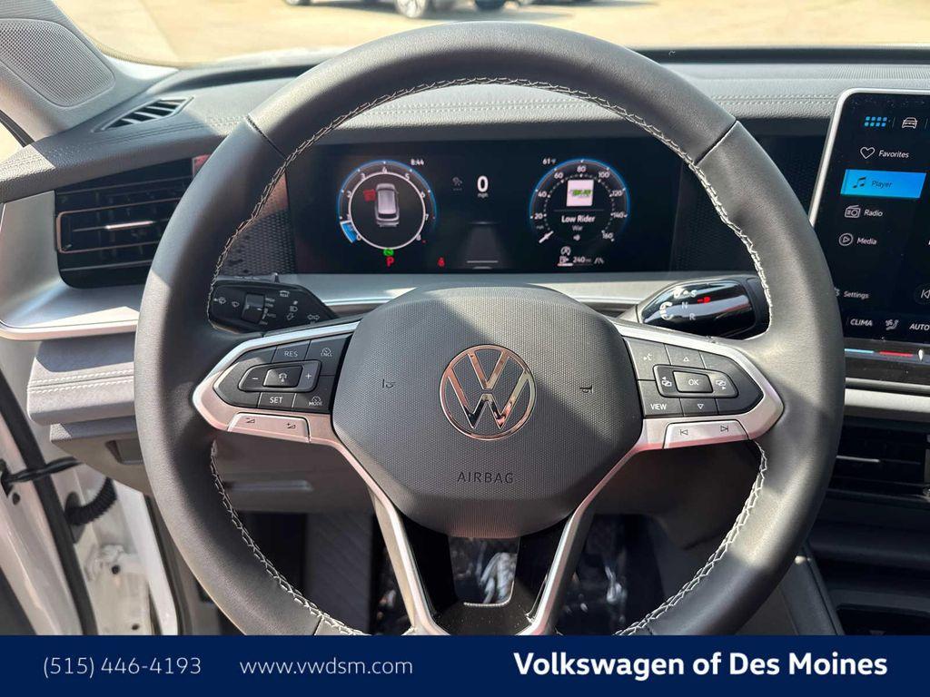 new 2025 Volkswagen Tiguan car, priced at $37,380
