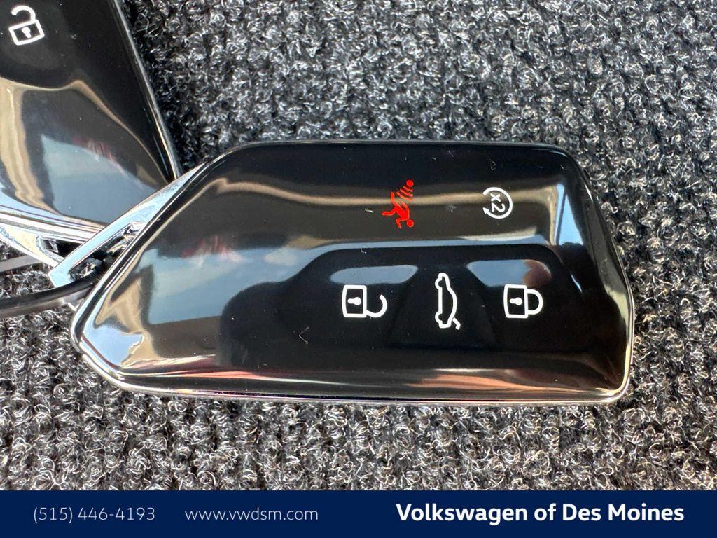 new 2026 Volkswagen Atlas Cross Sport car, priced at $53,906