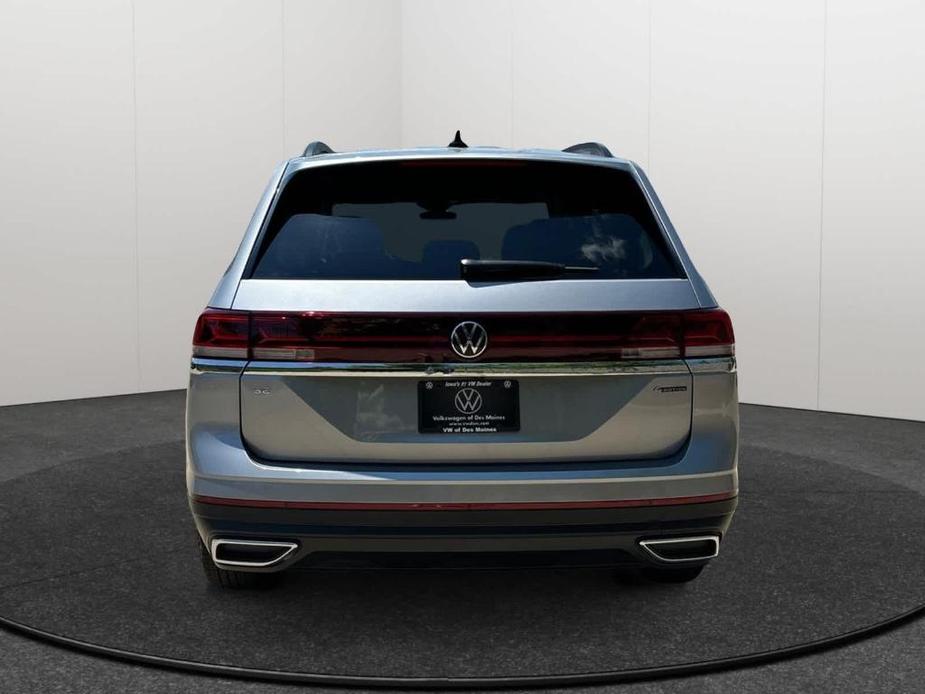 new 2024 Volkswagen Atlas car, priced at $44,060