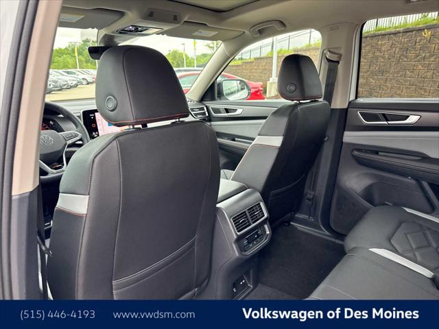 new 2025 Volkswagen Atlas car, priced at $47,998