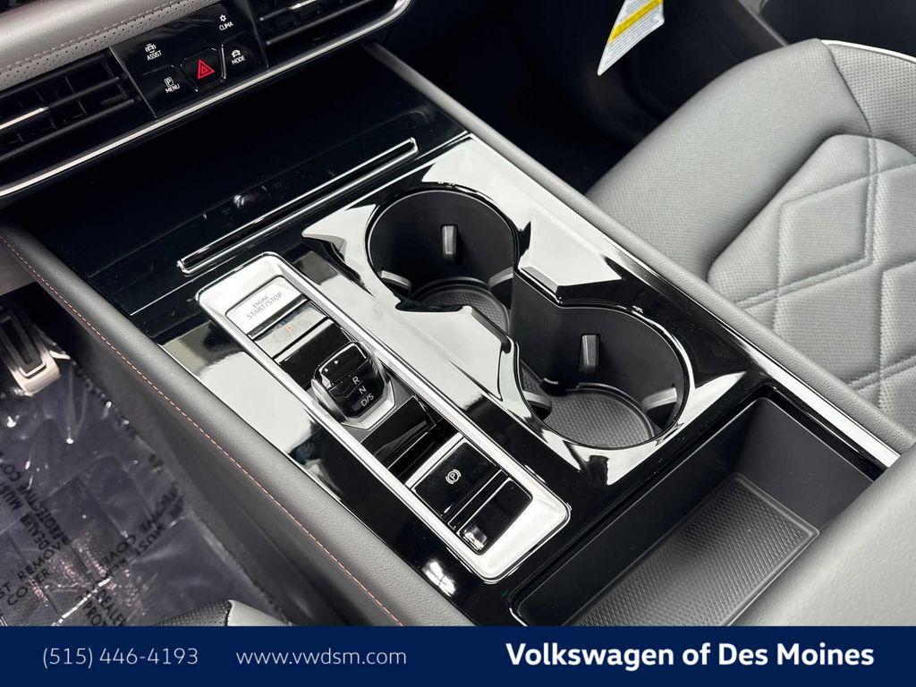 new 2025 Volkswagen Atlas car, priced at $47,998
