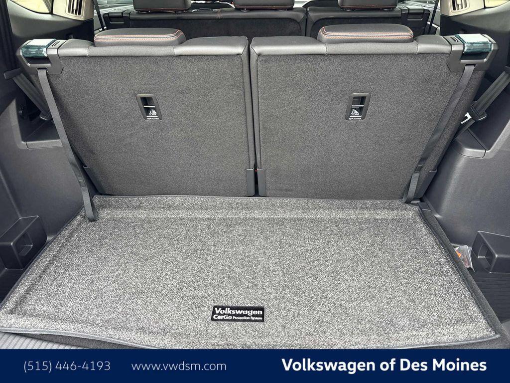 new 2025 Volkswagen Atlas car, priced at $47,998
